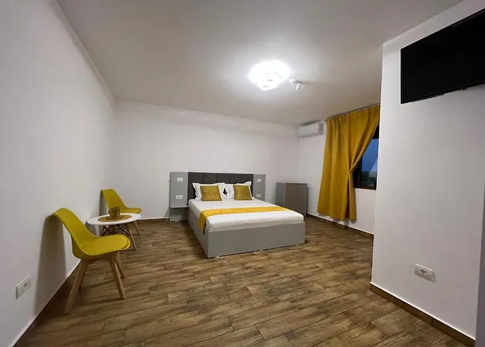 Adelis Case de vacanță